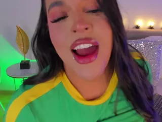 Mariana Cuellar's Live Sex Cam Show