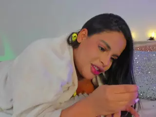 Mariana Cuellar's Live Sex Cam Show