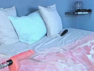 CloeBridge's Live Sex Cam Show