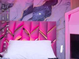 littleissues from CamSoda is Freechat