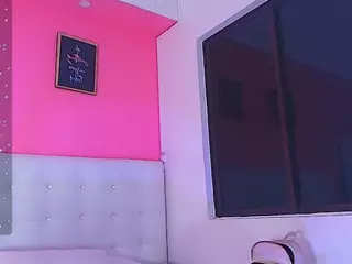 littleissues's Live Sex Cam Show