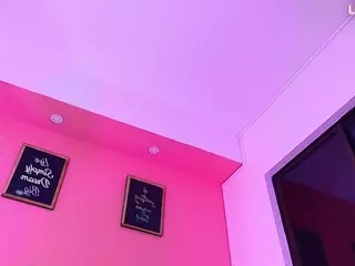 littleissues's Live Sex Cam Show