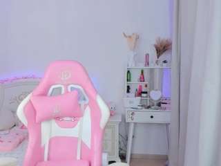 makia-cute from CamSoda is Freechat