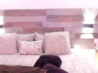 evaagonzales Live Webcam on CamSoda