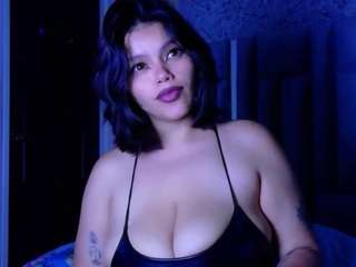 Gwen live cam preview