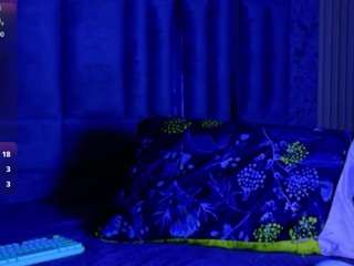 Gwen live cam preview