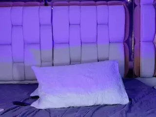 Gwen's Live Sex Cam Show