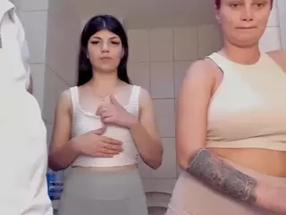 xnolimitscoupl3's Live Sex Cam Show