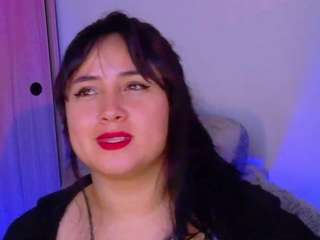 diane26's CamSoda show and profile