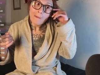 exolizzz66 live webcam show
