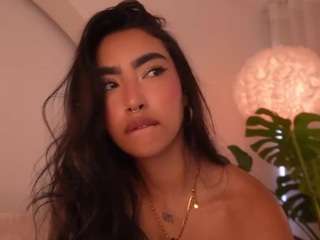 kali-hill's CamSoda show and profile