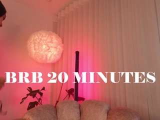 Live webcam model kali-hill on Soda Cams