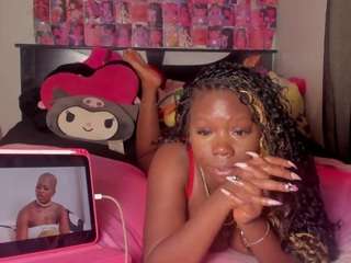karliekayozz Live Webcam on CamSoda