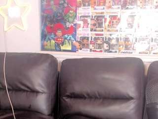  karliekayozz chat room