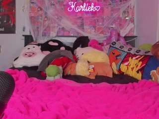 karliekayozz Live Webcam on {site_name}