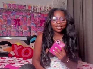 karliekayozz Live Webcam on CamSoda