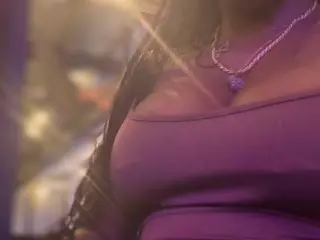 Karlie Kayozz's Live Sex Cam Show