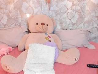 anittacaramelo Live Webcam on CamSoda