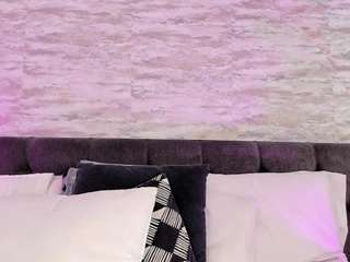 anneth-m Webcam Model Profile