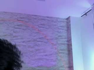anneth-m webcam model