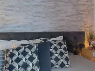 anneth-m Live Webcam on CamSoda