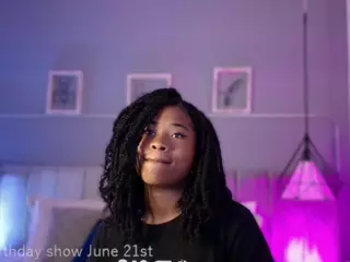 HOTTIE ANNETH's Live Sex Cam Show
