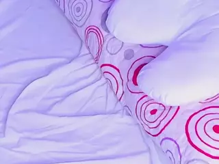 CarolineeGarciaa's Live Sex Cam Show