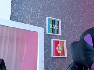 CarolineeGarciaa's Live Sex Cam Show