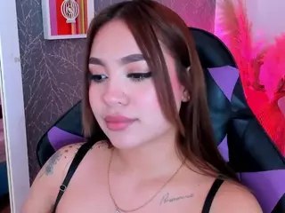 CarolineeGarciaa's Live Sex Cam Show