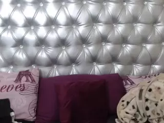 hornylaticia's Live Sex Cam Show