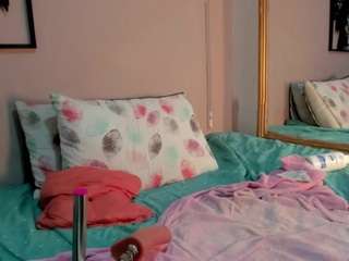 kathemillerr's CamSoda show and profile