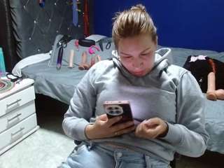 layanafuckass webcam