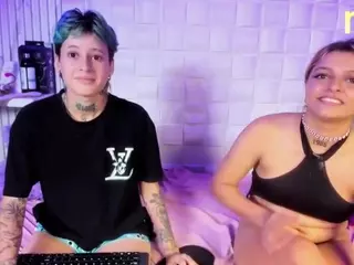 MEGAN-GIAN's Live Sex Cam Show