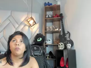 MirandaHaguen's Live Sex Cam Show