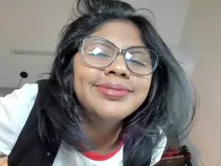 MirandaHaguen's Live Sex Cam Show