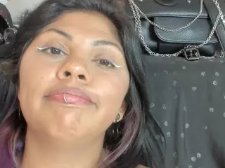 MirandaHaguen's Live Sex Cam Show