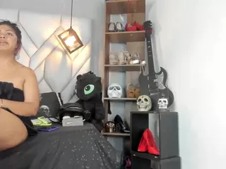 MirandaHaguen's Live Sex Cam Show