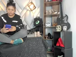 MirandaHaguen's Live Sex Cam Show