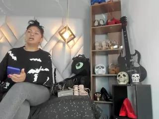 MirandaHaguen's Live Sex Cam Show
