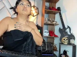 MirandaHaguen's Live Sex Cam Show