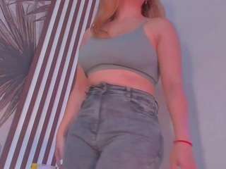 samaantha-white webcam model