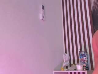 samaantha-white from CamSoda is Freechat