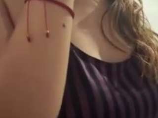 samaantha-white webcam