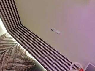 samaantha-white webcam