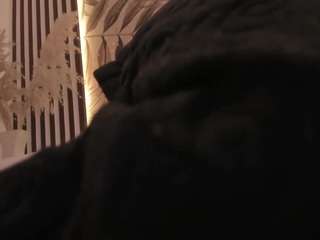 samaantha-white webcam