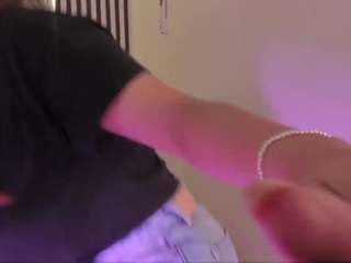 samaantha-white webcam