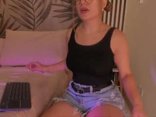 samaantha-white Sex Cam Show