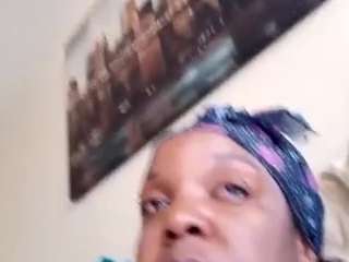 sweetnesssqueen webcam