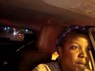 sweetnesssqueen webcam