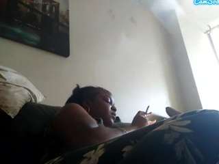 sweetnesssqueen webcam